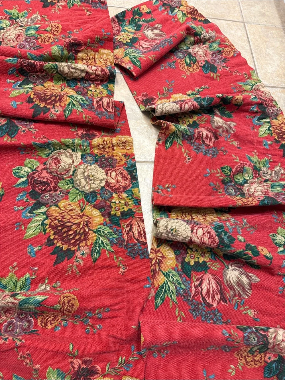 Ralph Lauren 2 Valences Red Floral Fabric Panel